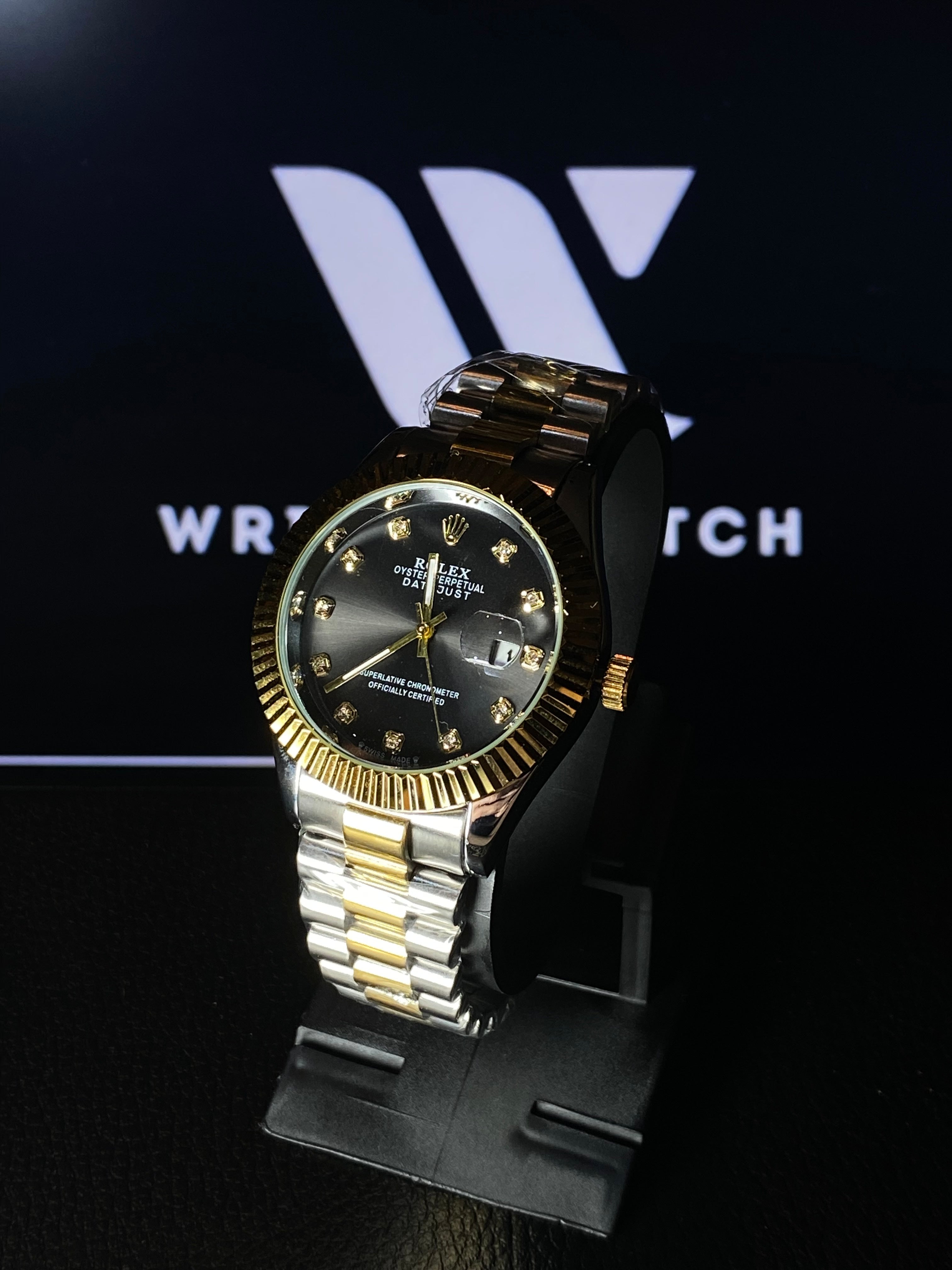 Rolex Oyster.